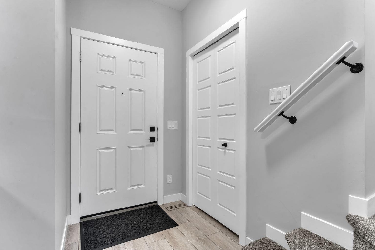 67 Corner Glen Gardens NE — photo 4