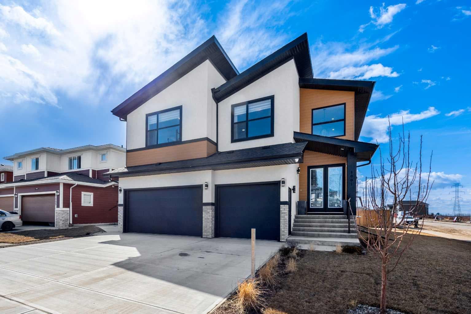 1001 Waterford Drive SE — photo 2