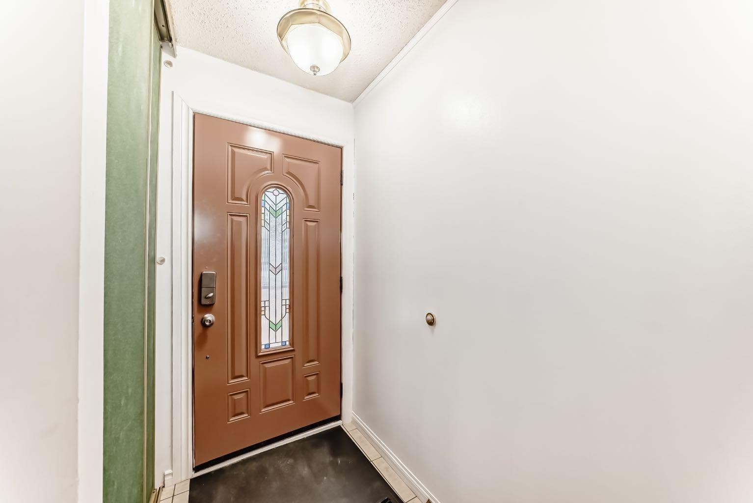 255 Falshire Way NE — photo 3