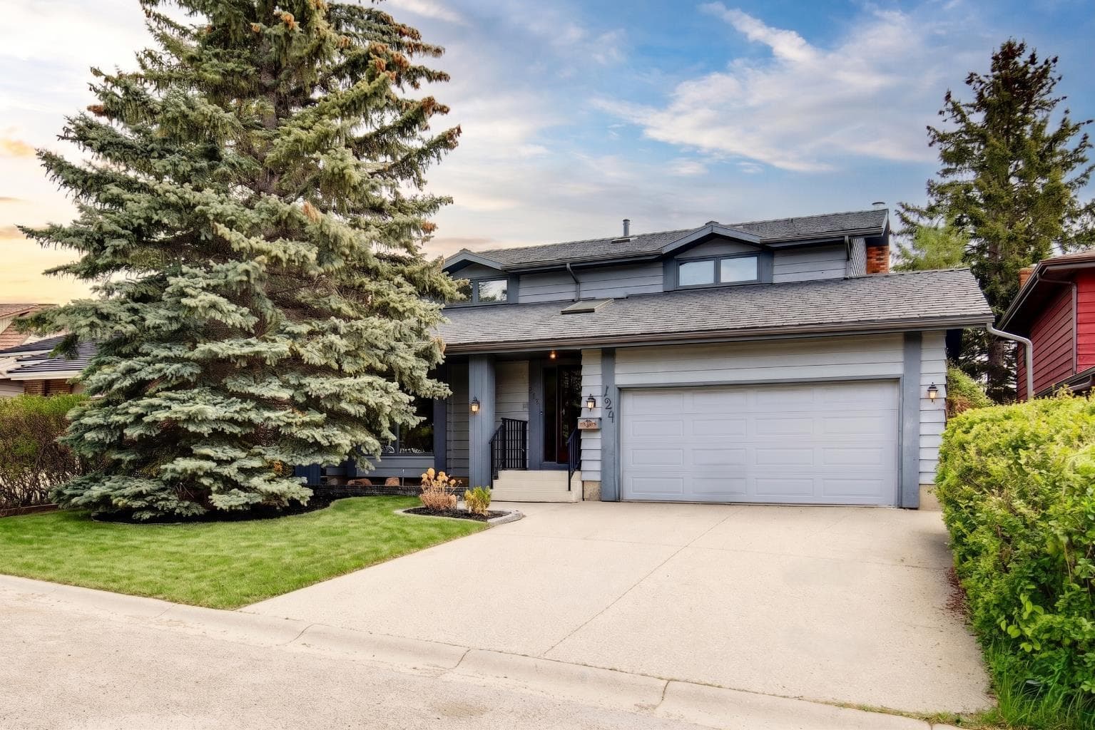 Detached in Edgemont