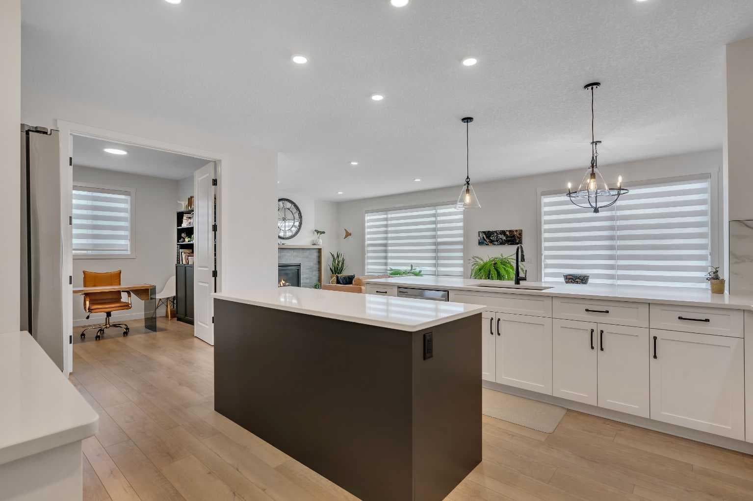 649 Sailfin Drive — photo 3