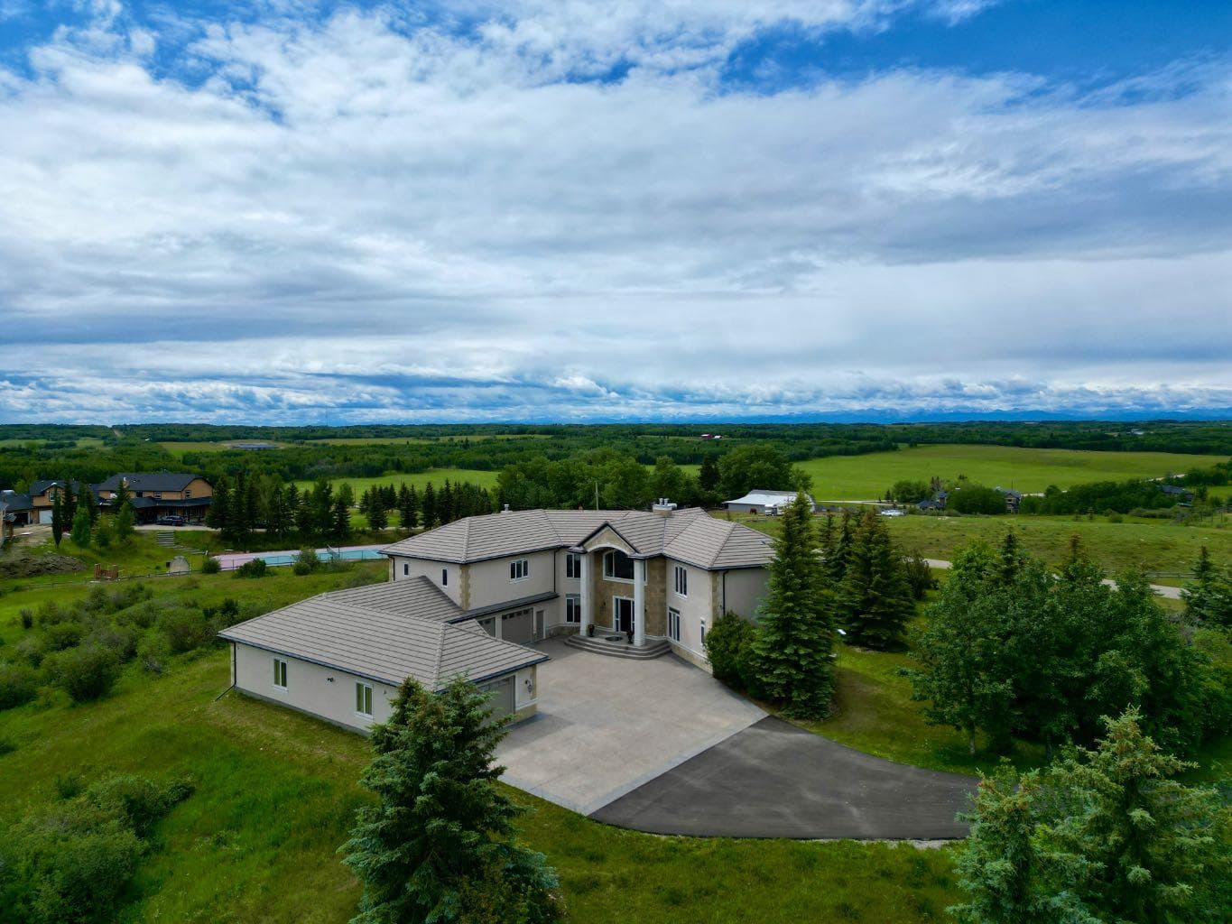 262060 Range Road 33 — photo 1