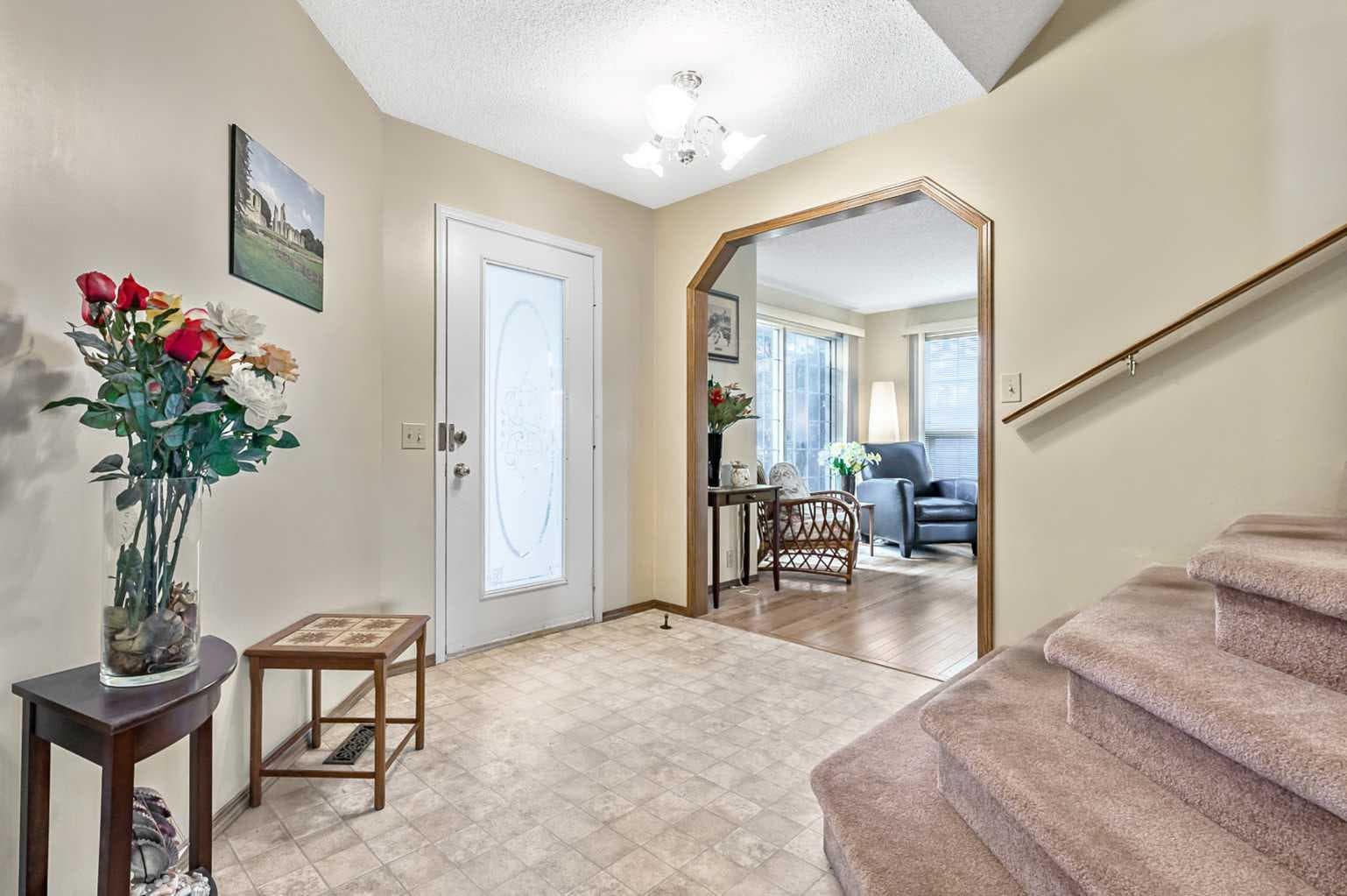 124 Catalina Place NE — photo 3