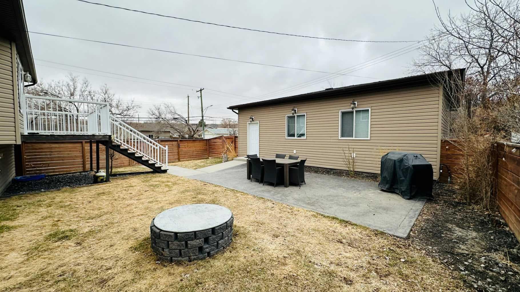609 1 Street SW — photo 4