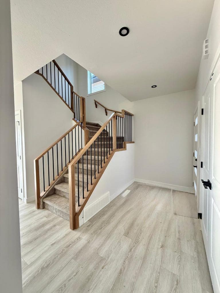 21 LAVELLE Close — photo 5