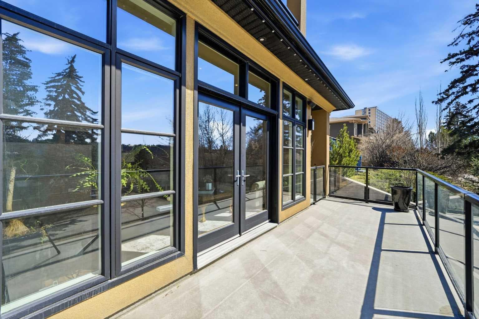 3610 8 Avenue NW — photo 4