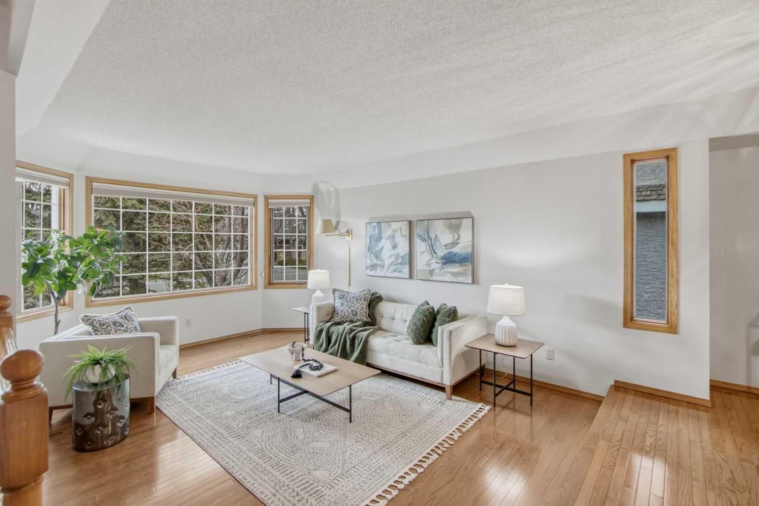240 Varsity Estates Terrace NW — photo 5