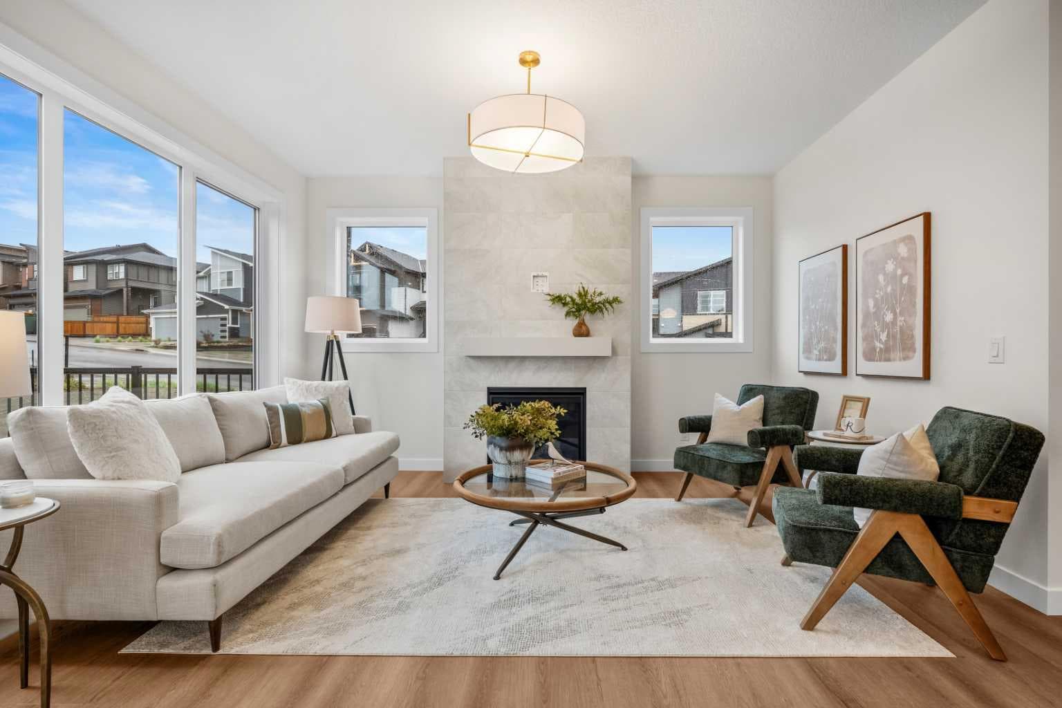 305 Precedence View — photo 1