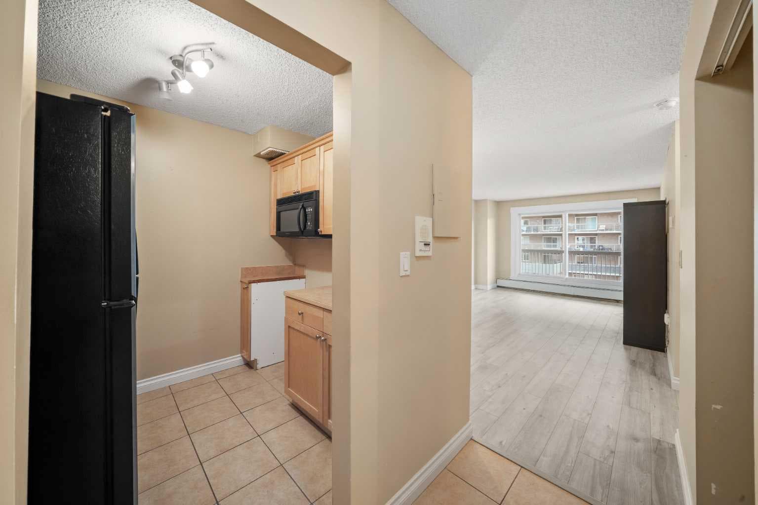303, 1334 12 Avenue SW — photo 4