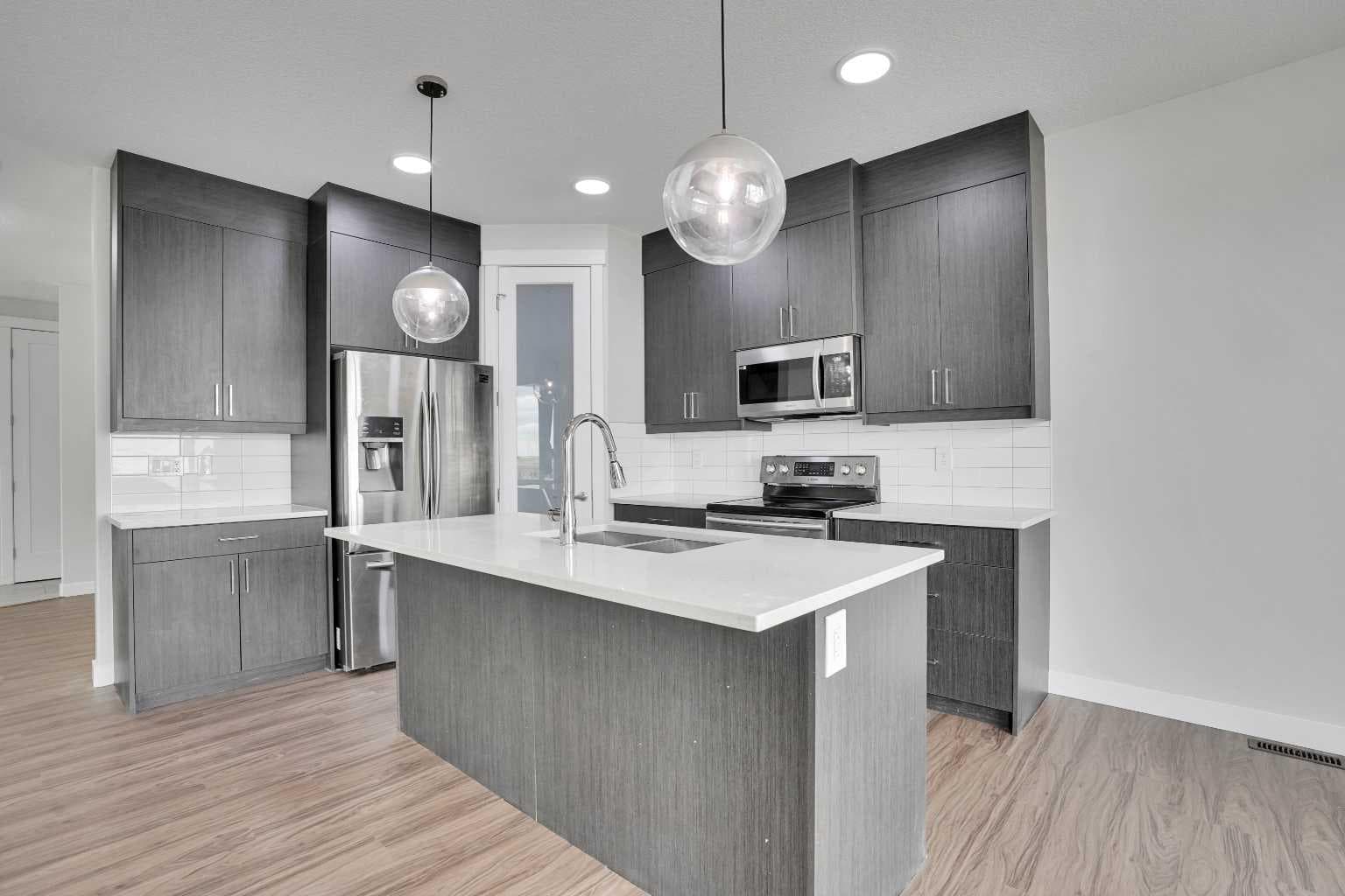 1200 Iron Landing Way — photo 1