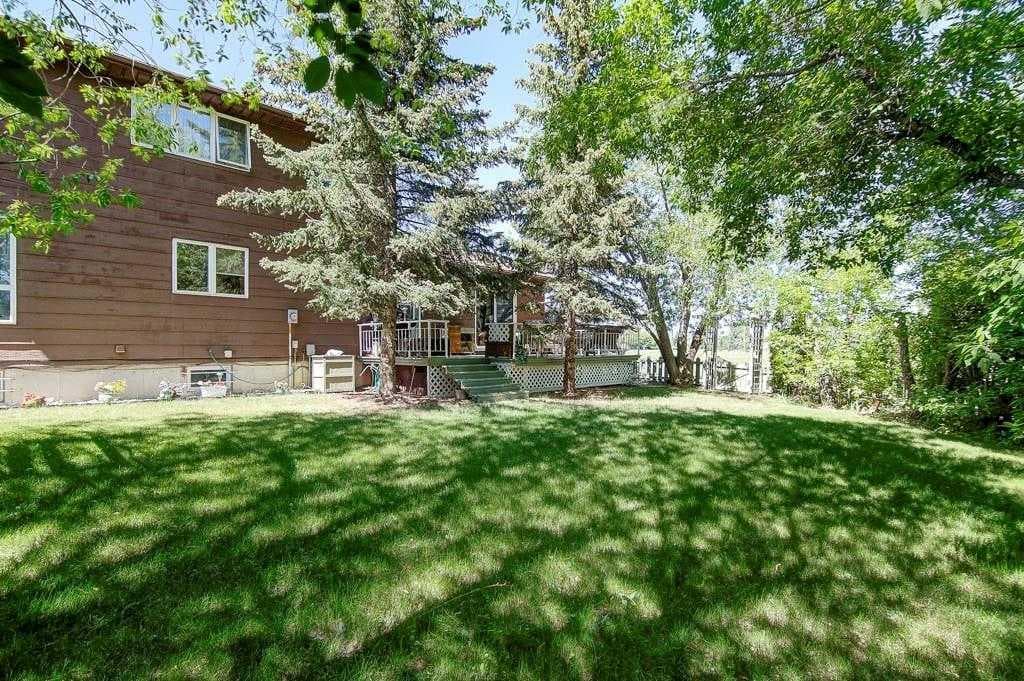 51 Parkwood Crescent — photo 3