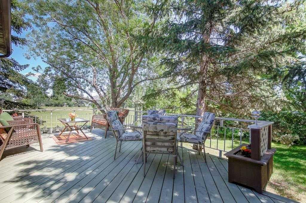 51 Parkwood Crescent — photo 4