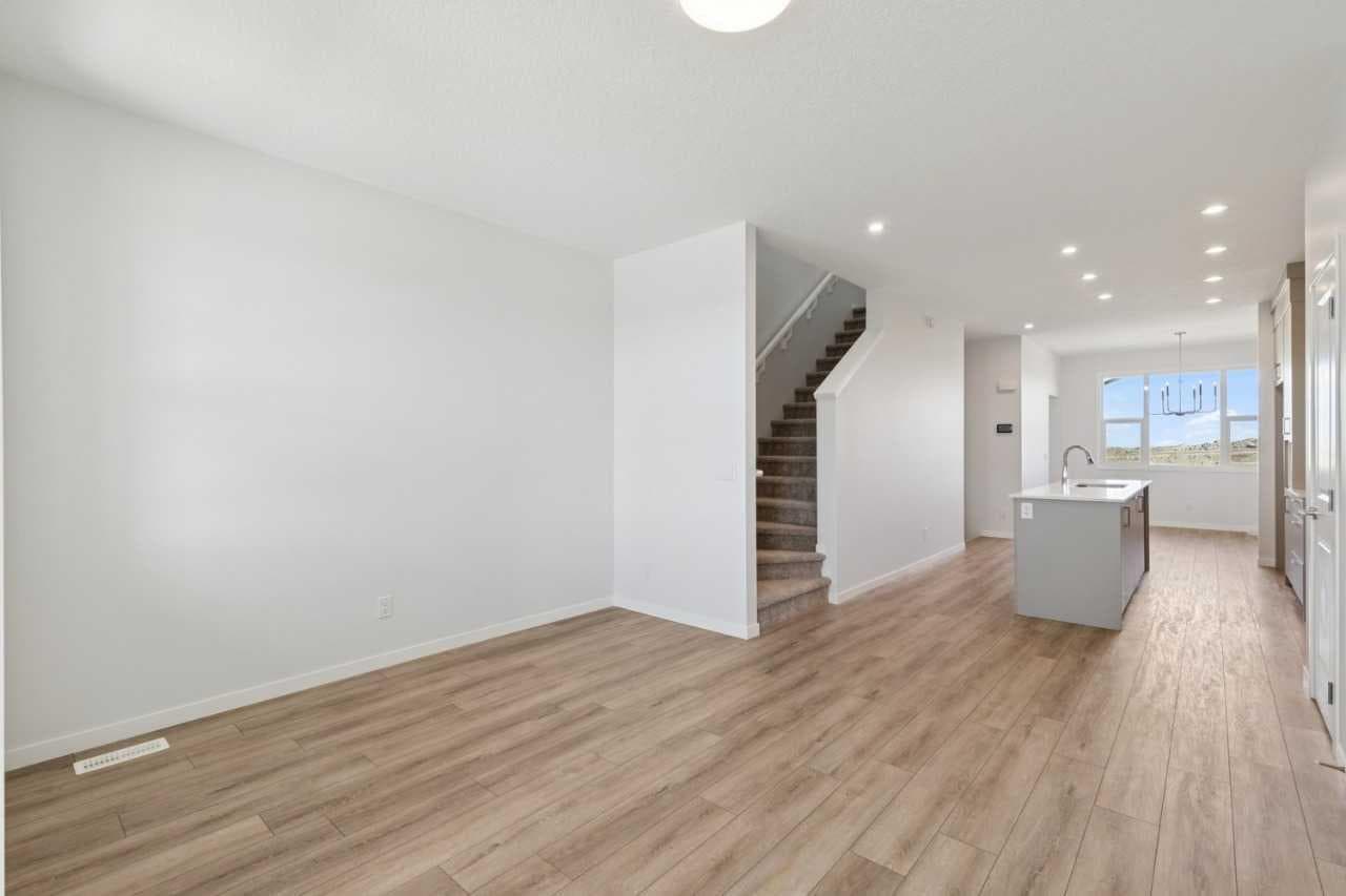 74 Lucas Heath NW — photo 4