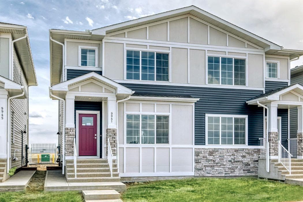 9941 Huxbury Drive NE — photo 1