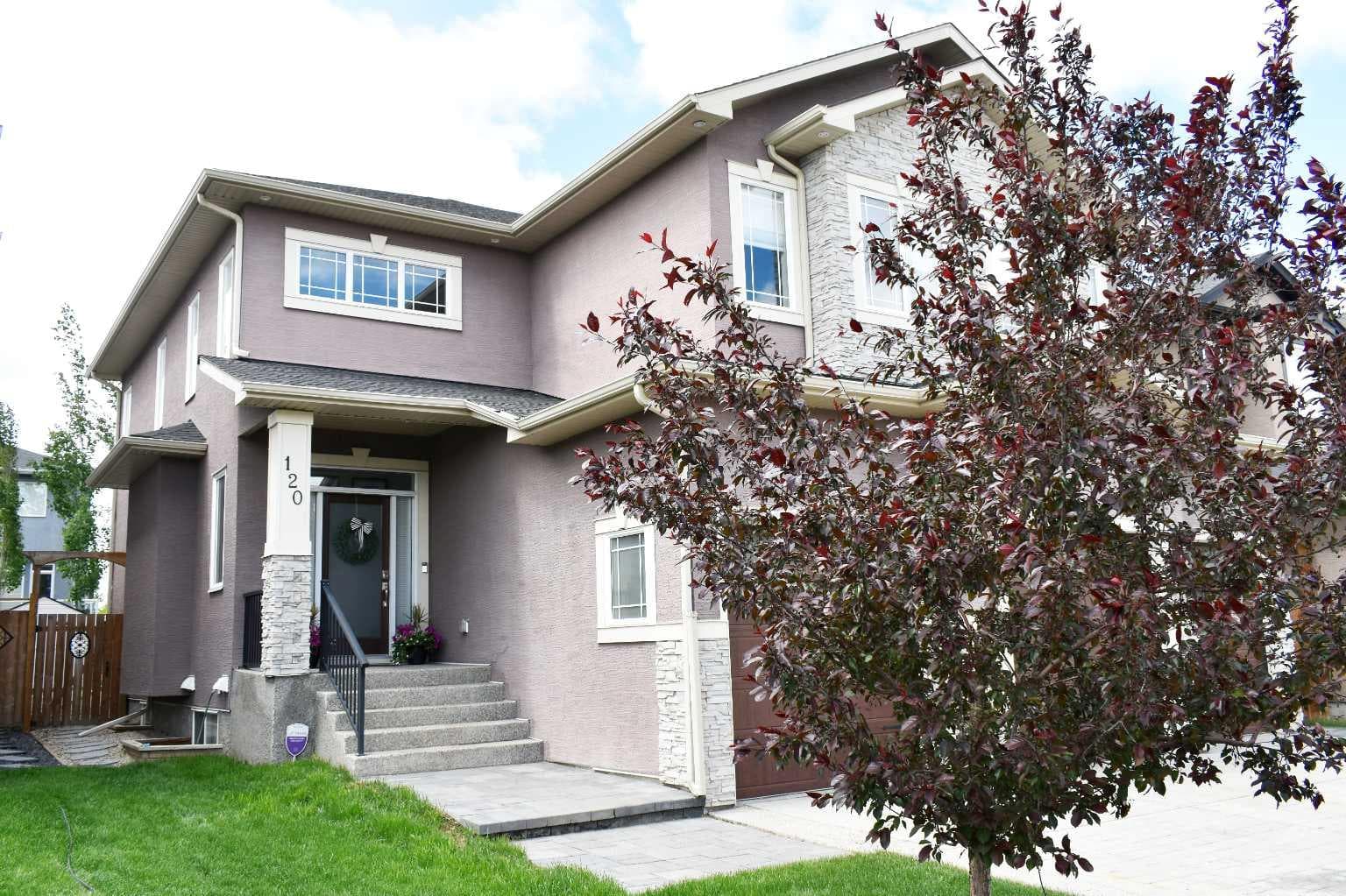 120 KINNIBURGH Circle — photo 2