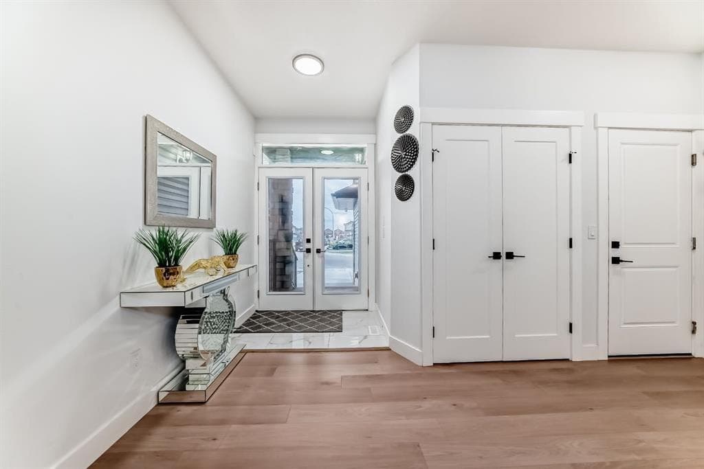 127 Saddlecrest Grove NE — photo 4