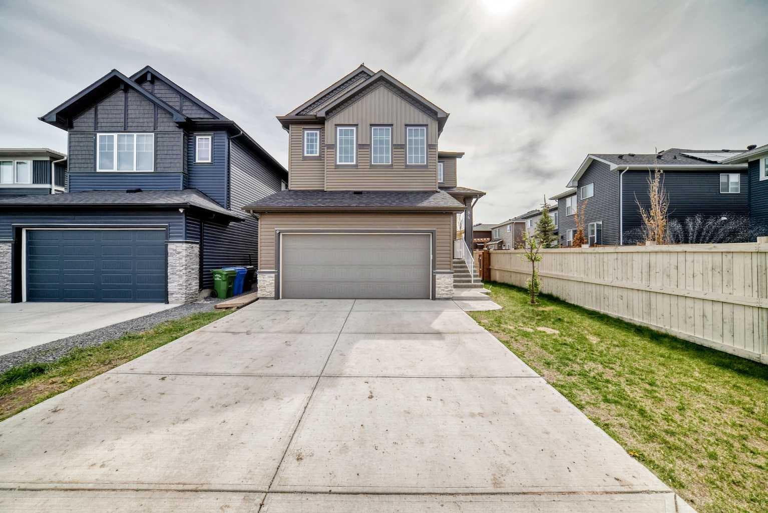 84 Evansfield Close NW — photo 4