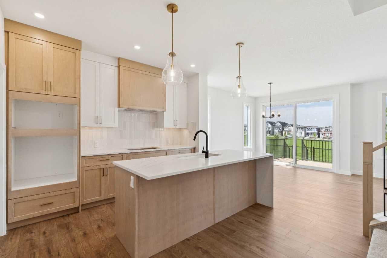 434 Bighorn Avenue SW — photo 4