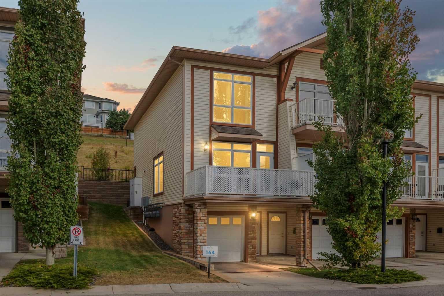 1, 164 Rockyledge View NW — photo 1