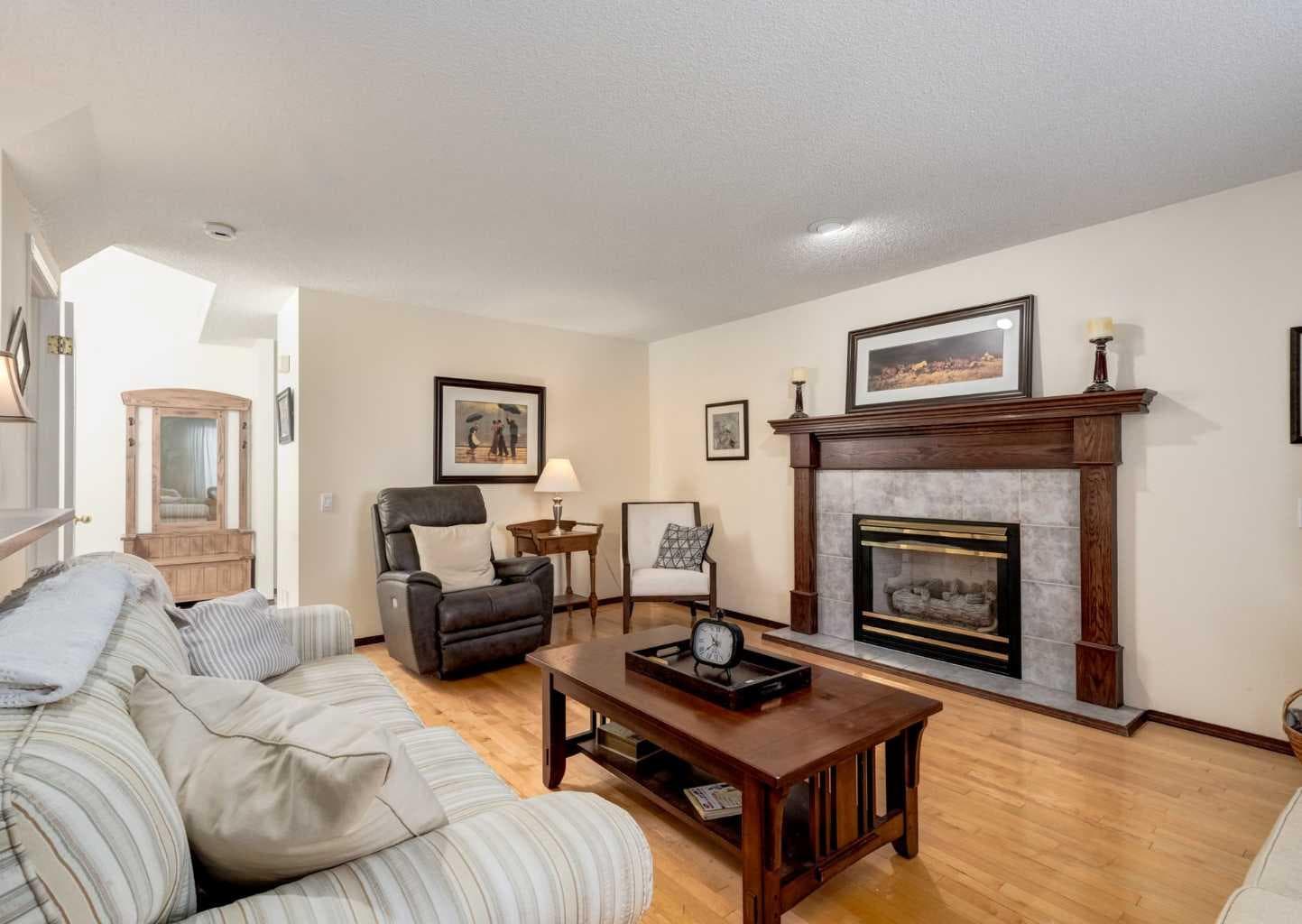 83 Gleneagles Close — photo 4