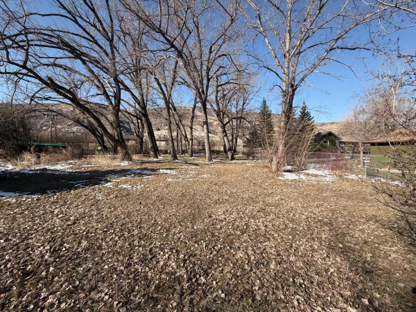 424 River Drive — photo 1