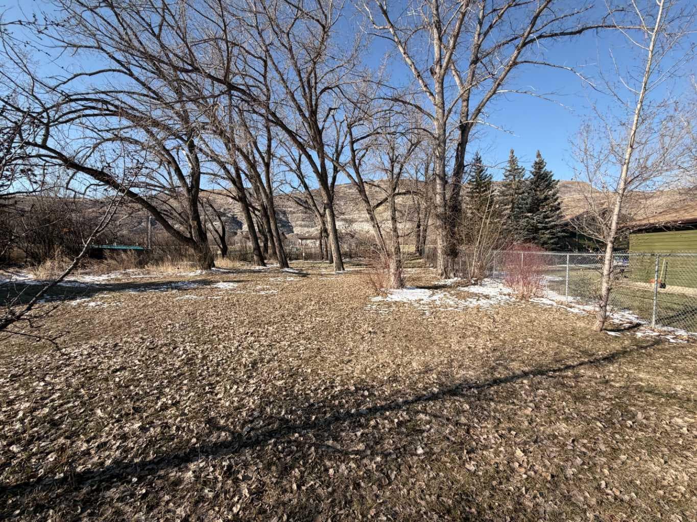 424 River Drive — photo 2