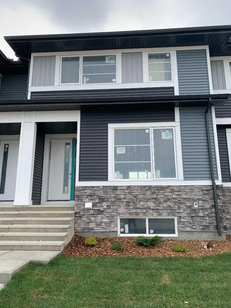 135 Ambleridge Street NW — photo 1