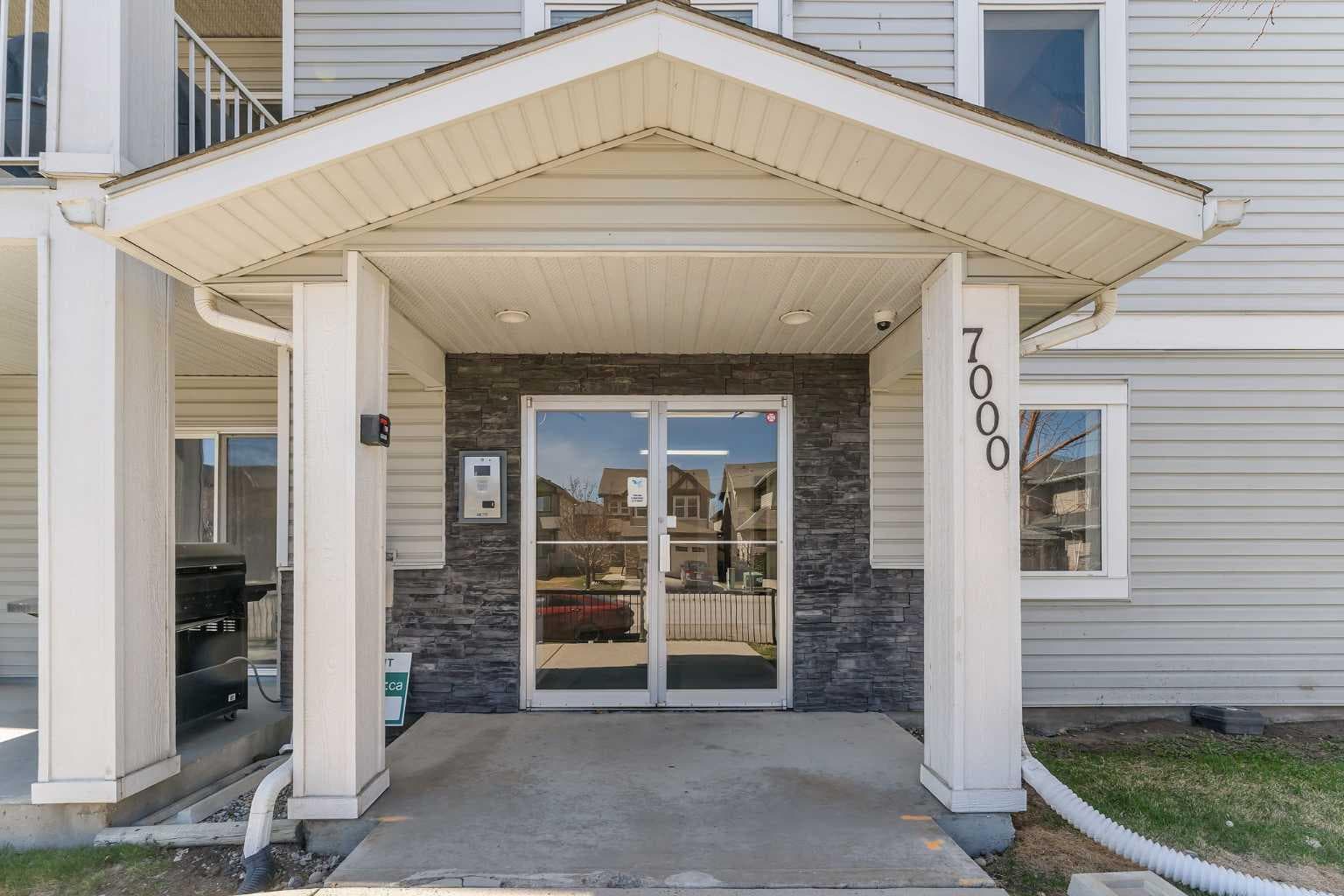 106, 7106 Valleyview Park SE — photo 3