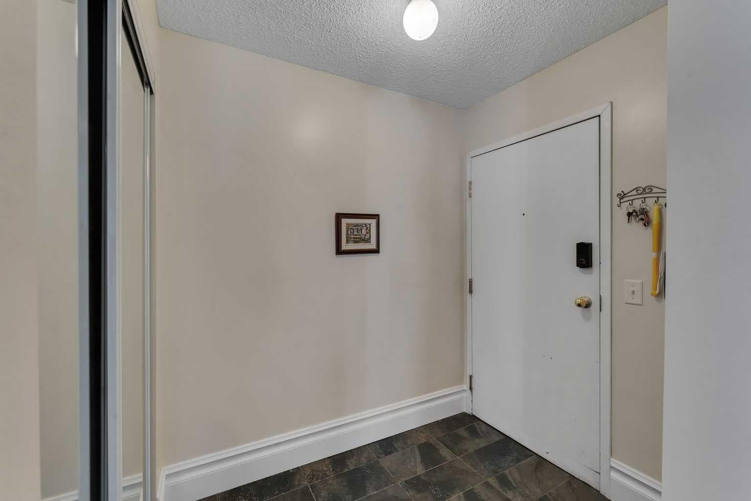 106, 7106 Valleyview Park SE — photo 4
