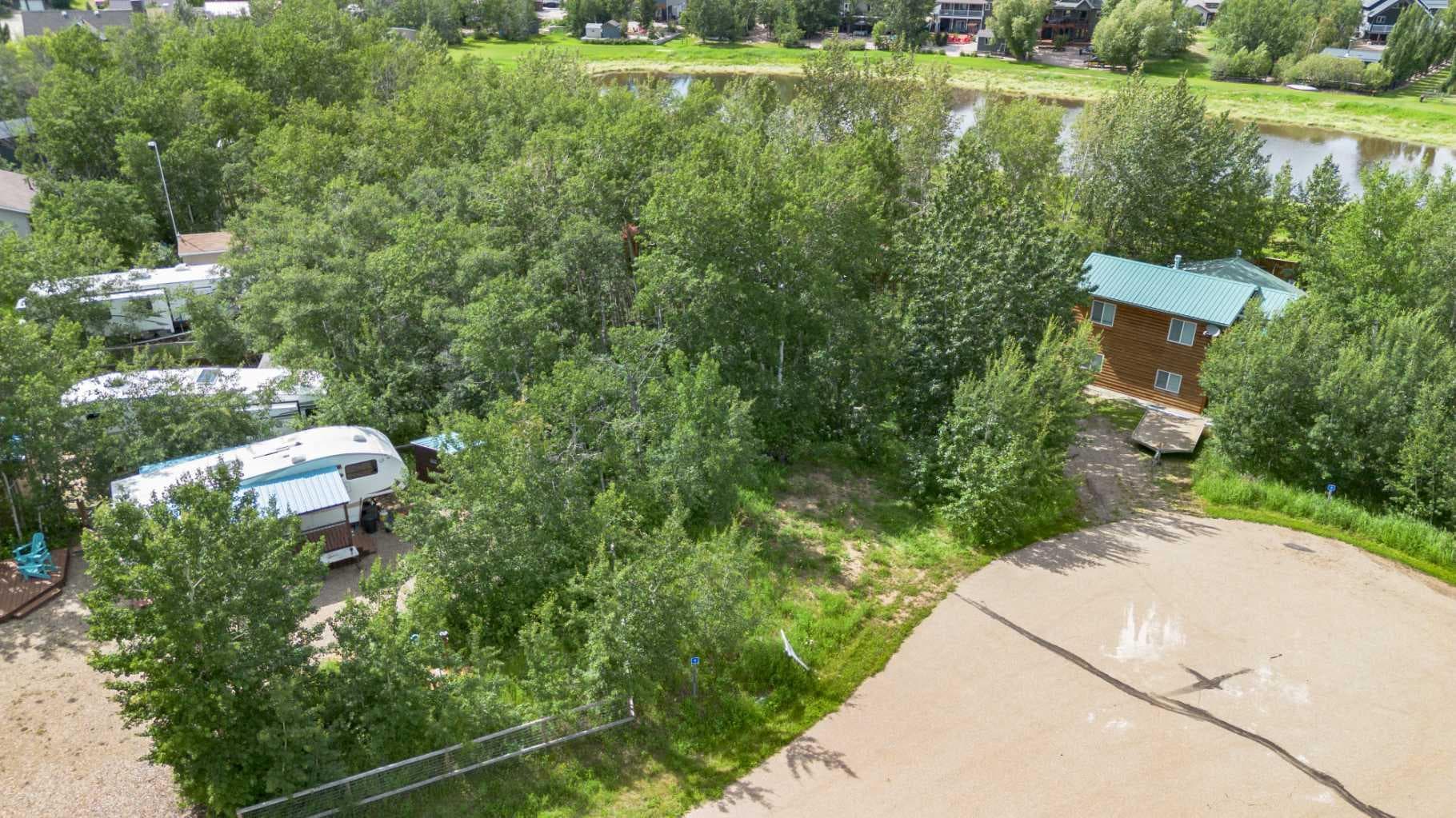 4 Aspen Crescent — photo 4