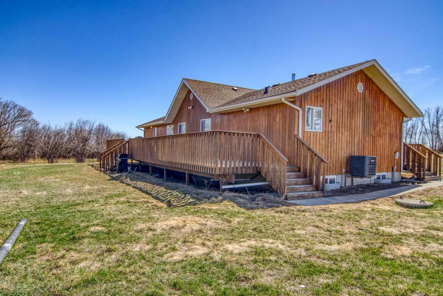 225004 222 TWP RD — photo 3