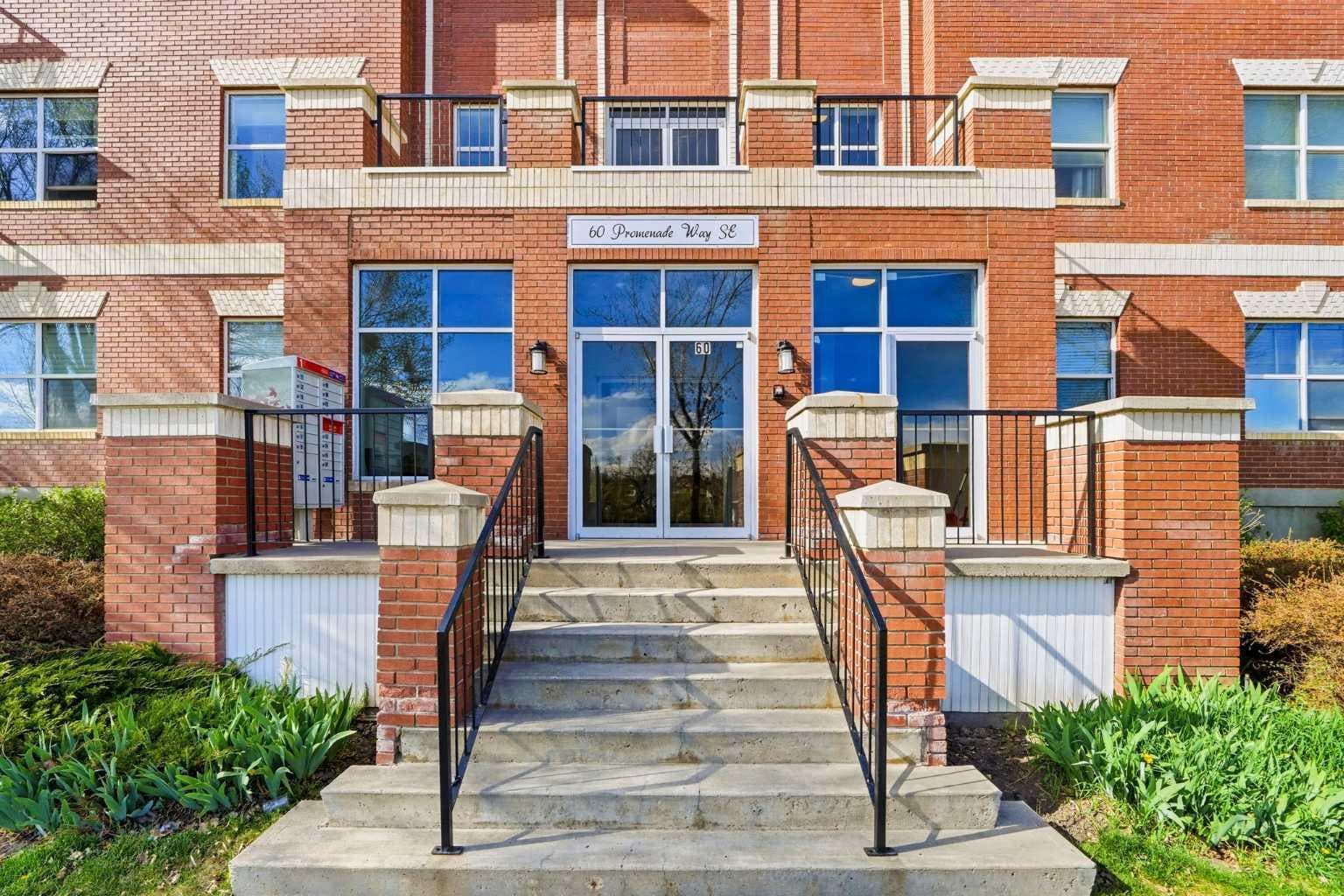 207, 60 Promenade Way SE — photo 1