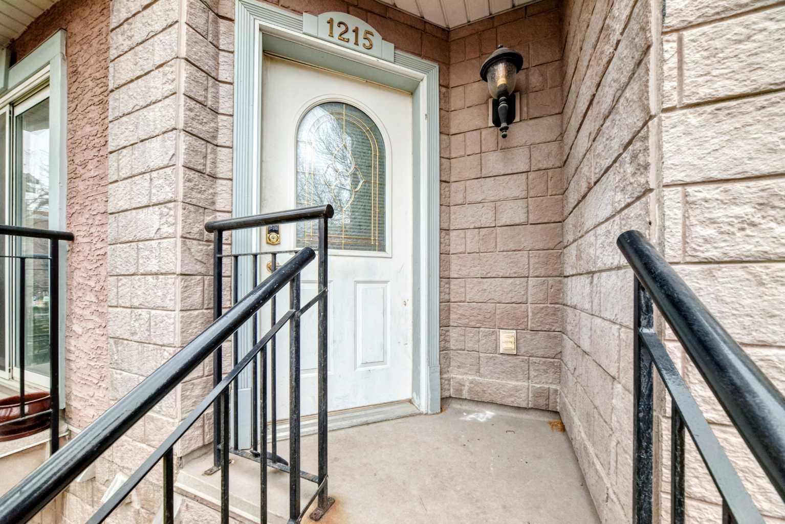 1215 15 Avenue SW — photo 4