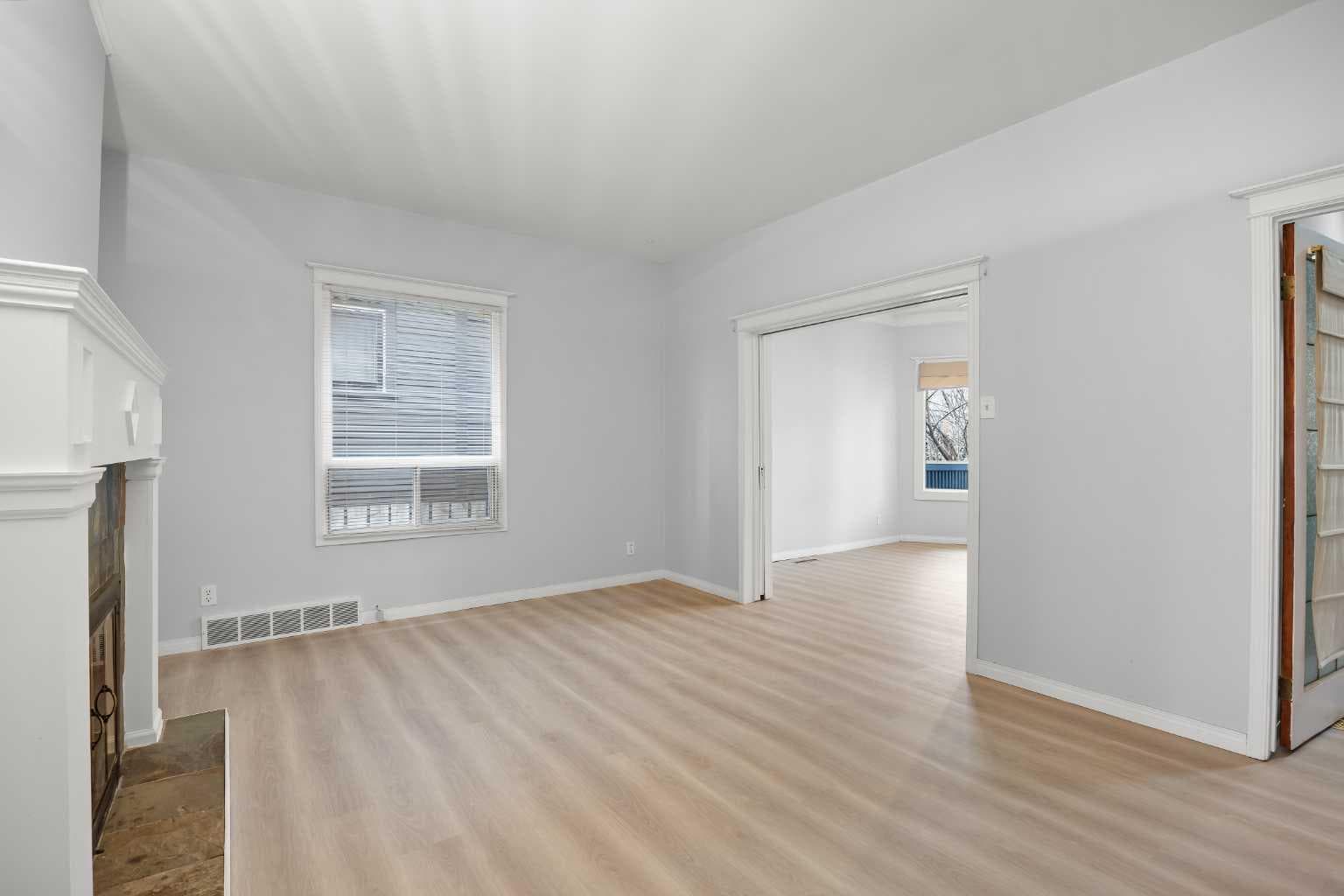 528 21 Avenue SW — photo 3