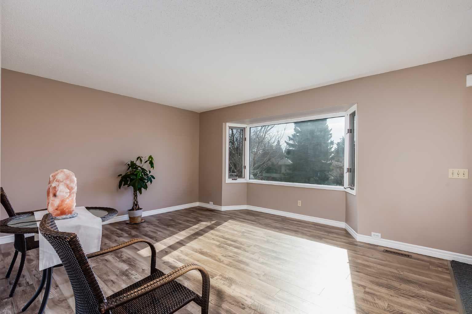 248 Huntcroft Road NE — photo 5
