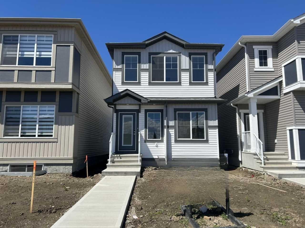 163 Lincoln Crescent — photo 1