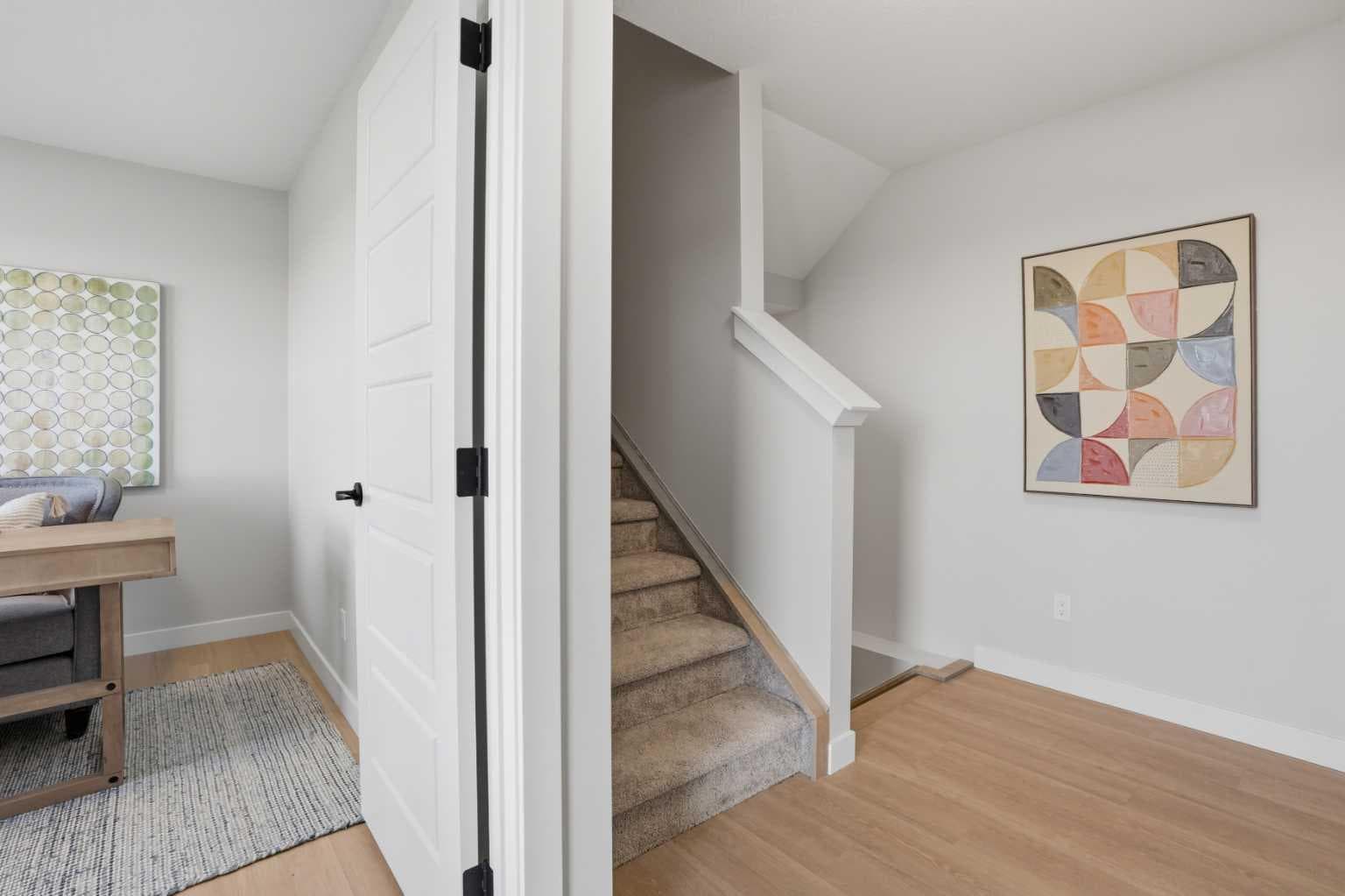 21 Wild Rose Way SE — photo 3