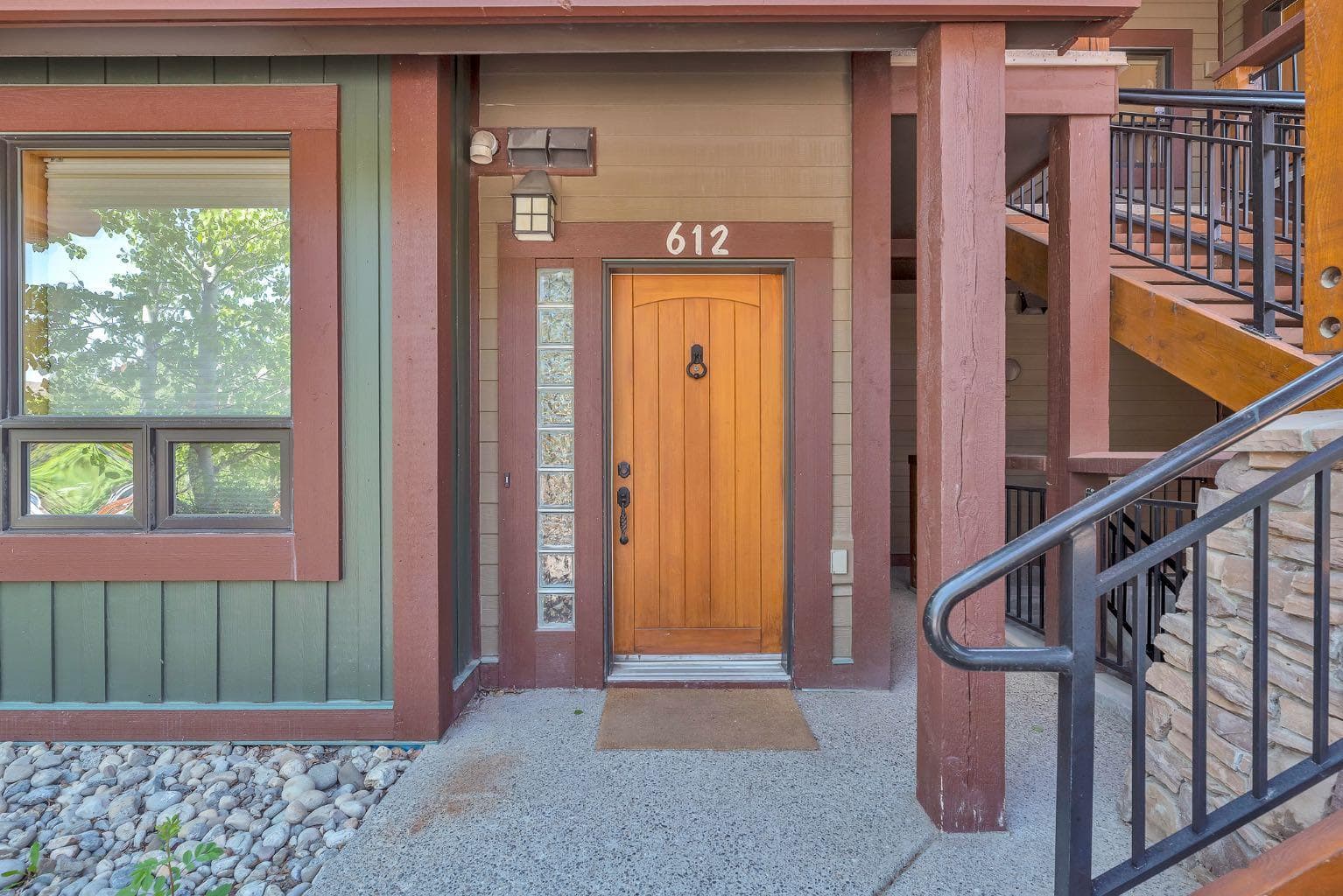 612, 107 Armstrong Place — photo 3
