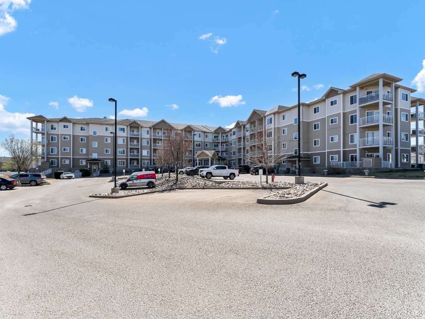 205, 194 Sunrise Circle SW — photo 1