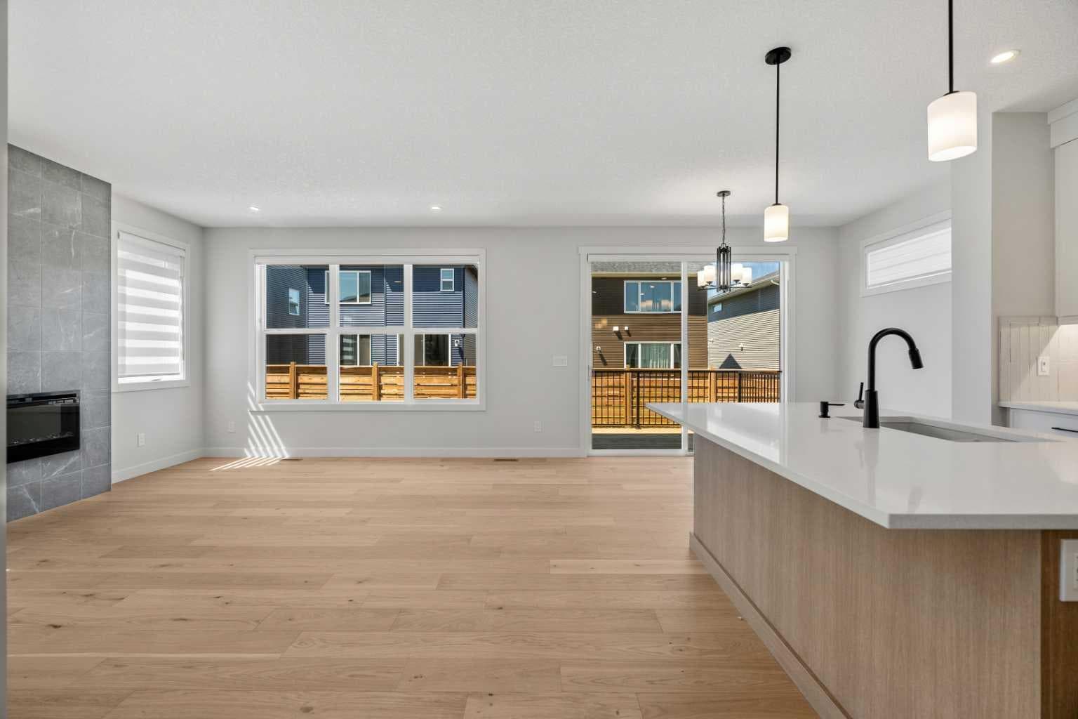 271 Dawson Wharf Rise — photo 2