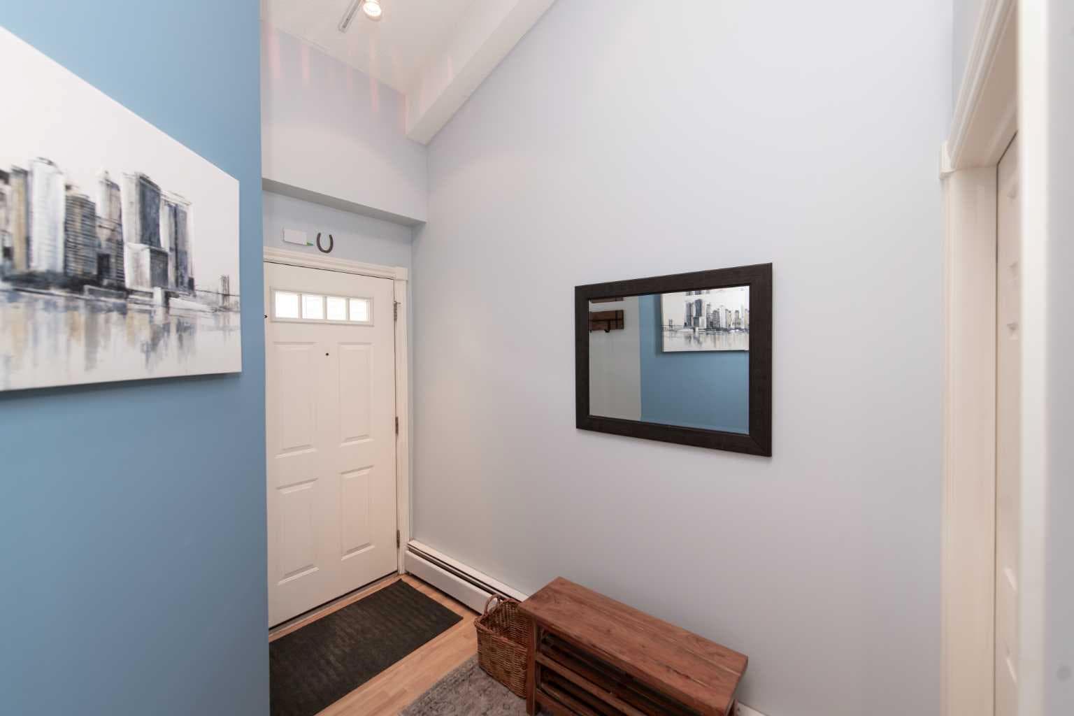 235, 112 14 Avenue SE — photo 5