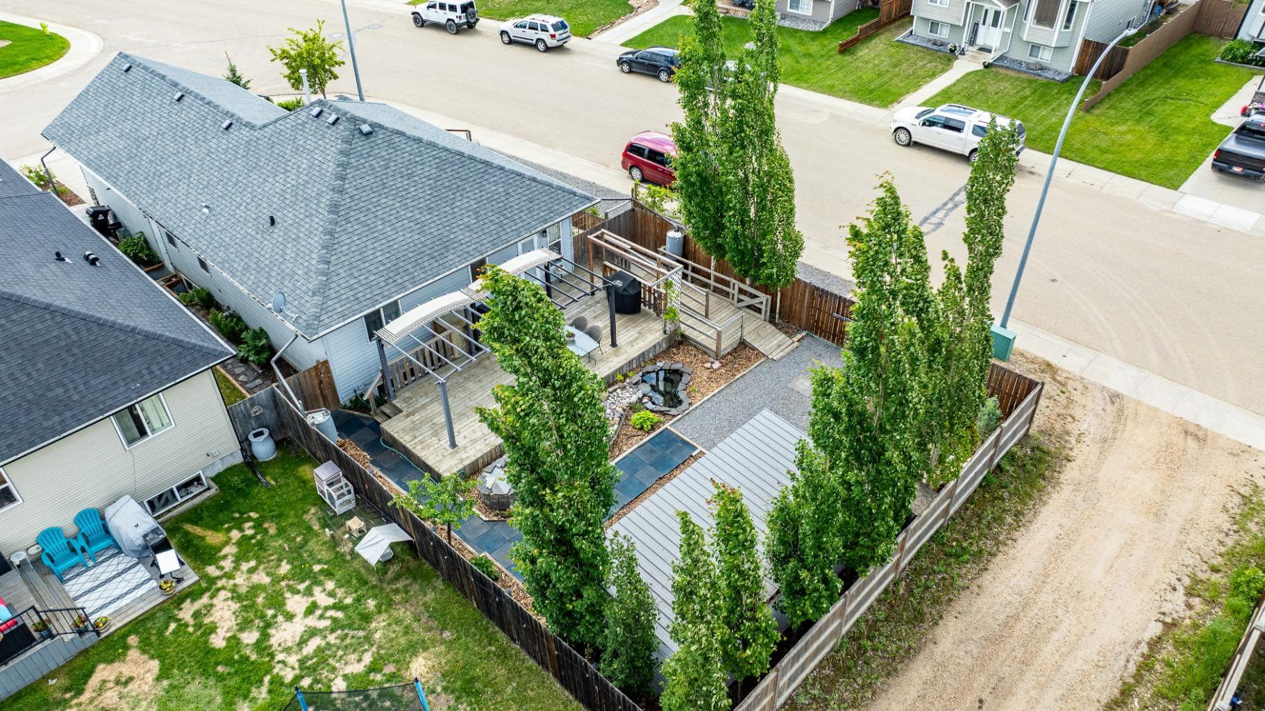 57 Woodbine Close — photo 3