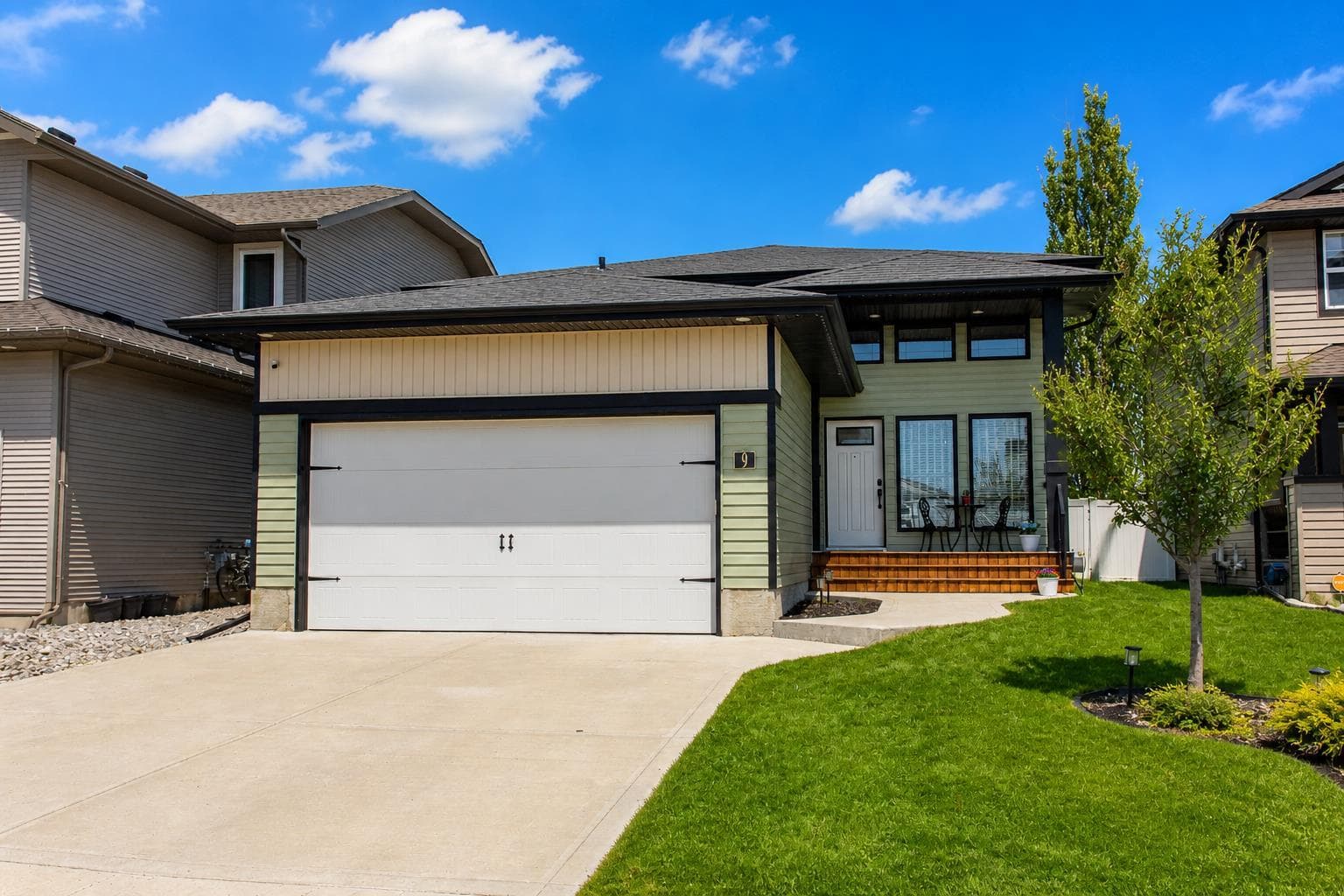 Detached in Beacon Hill
