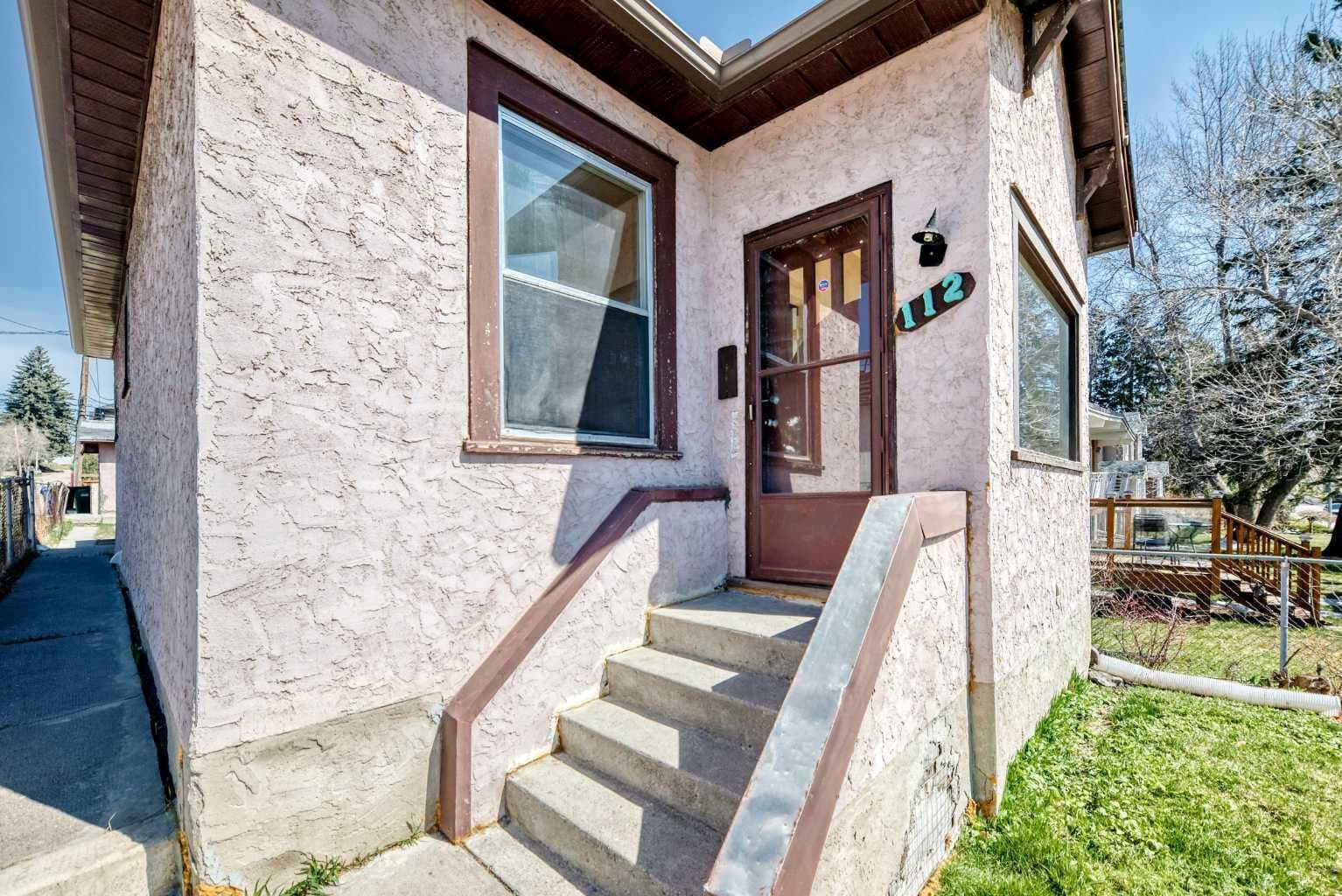 112 30 Avenue NE — photo 2