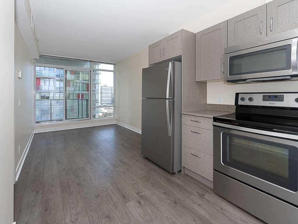 706, 30 Brentwood Common NW — photo 4