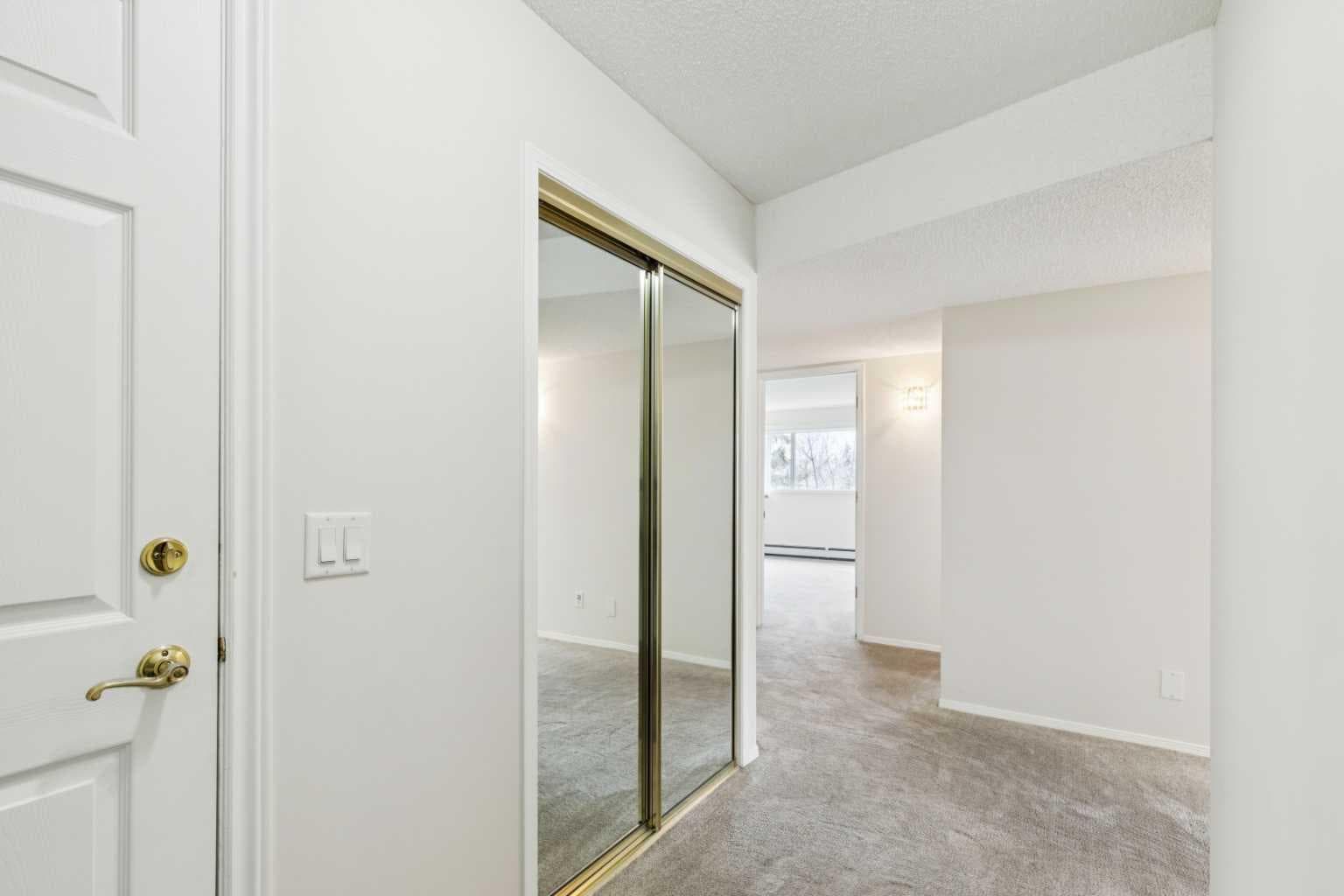 2309, 2309 Hawksbrow Point NW — photo 4