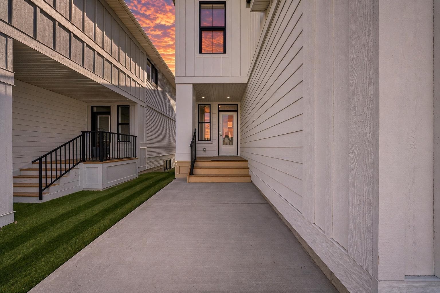 152 Copperhead Road SE — photo 3