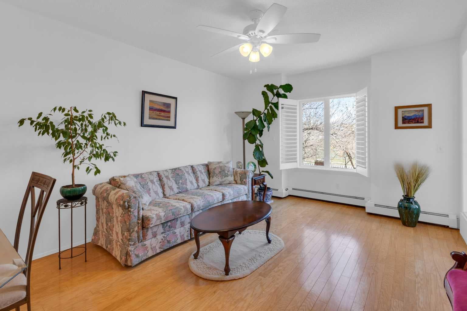 3115, 3115 Sienna Park Green SW — photo 5