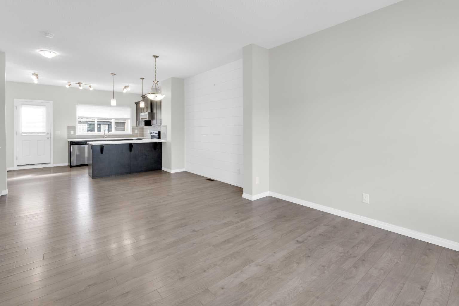 140 Sundown Road — photo 4