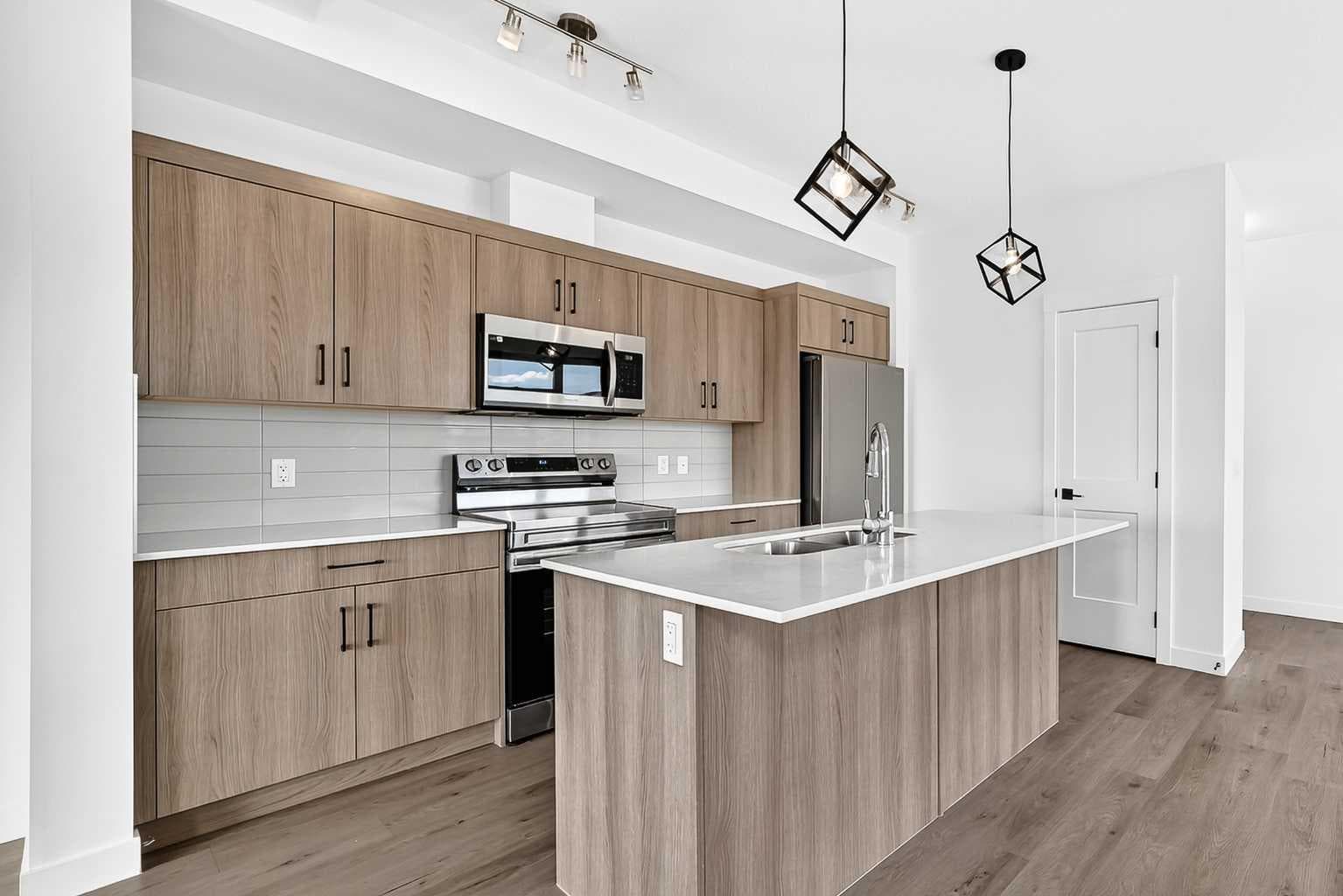 3101, 55 Lucas Way NW — photo 2